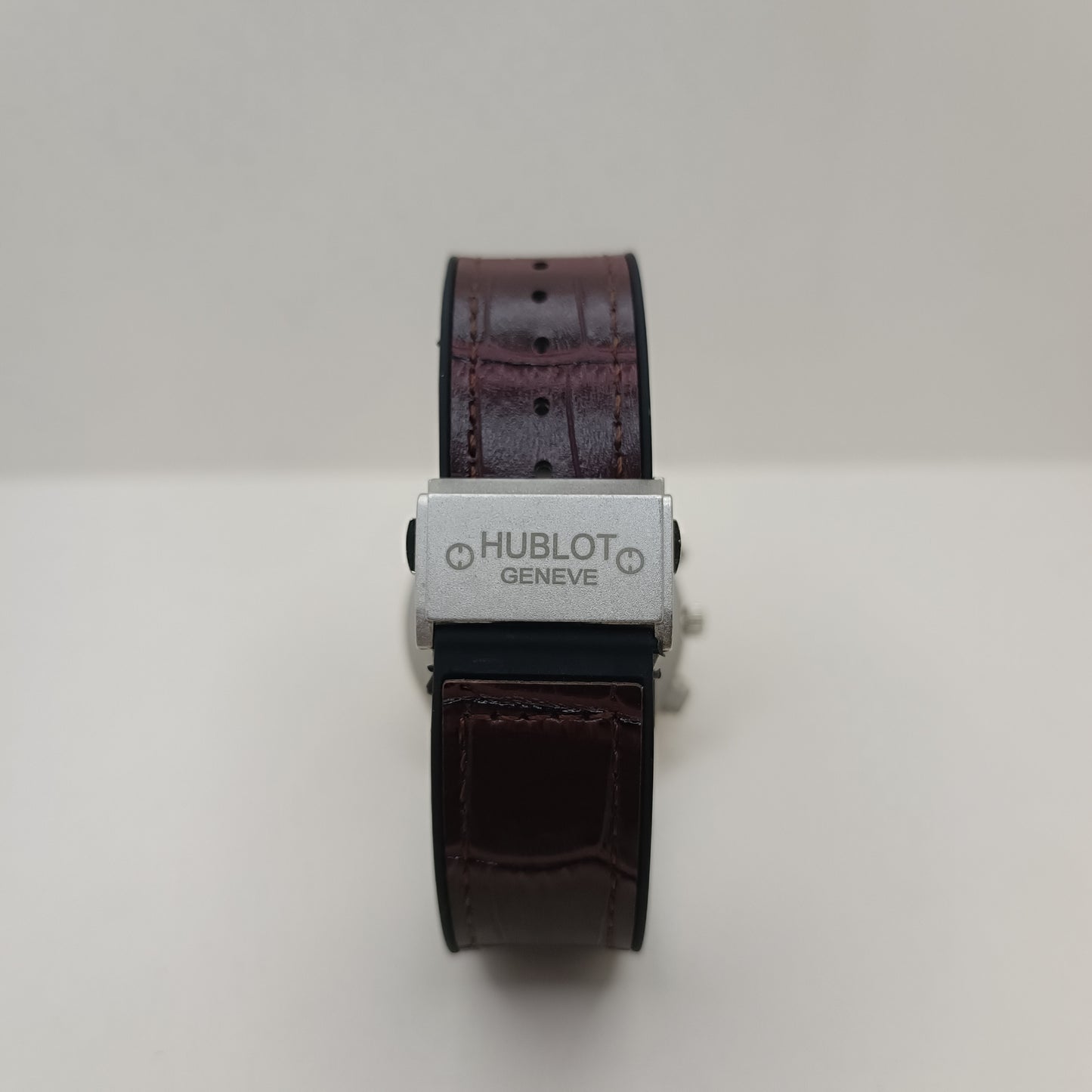 HUBLOT Men's Strap Watch | ATTIX 111