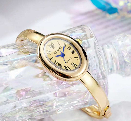 Bomei Bangle Watch For Her | ATTIXO