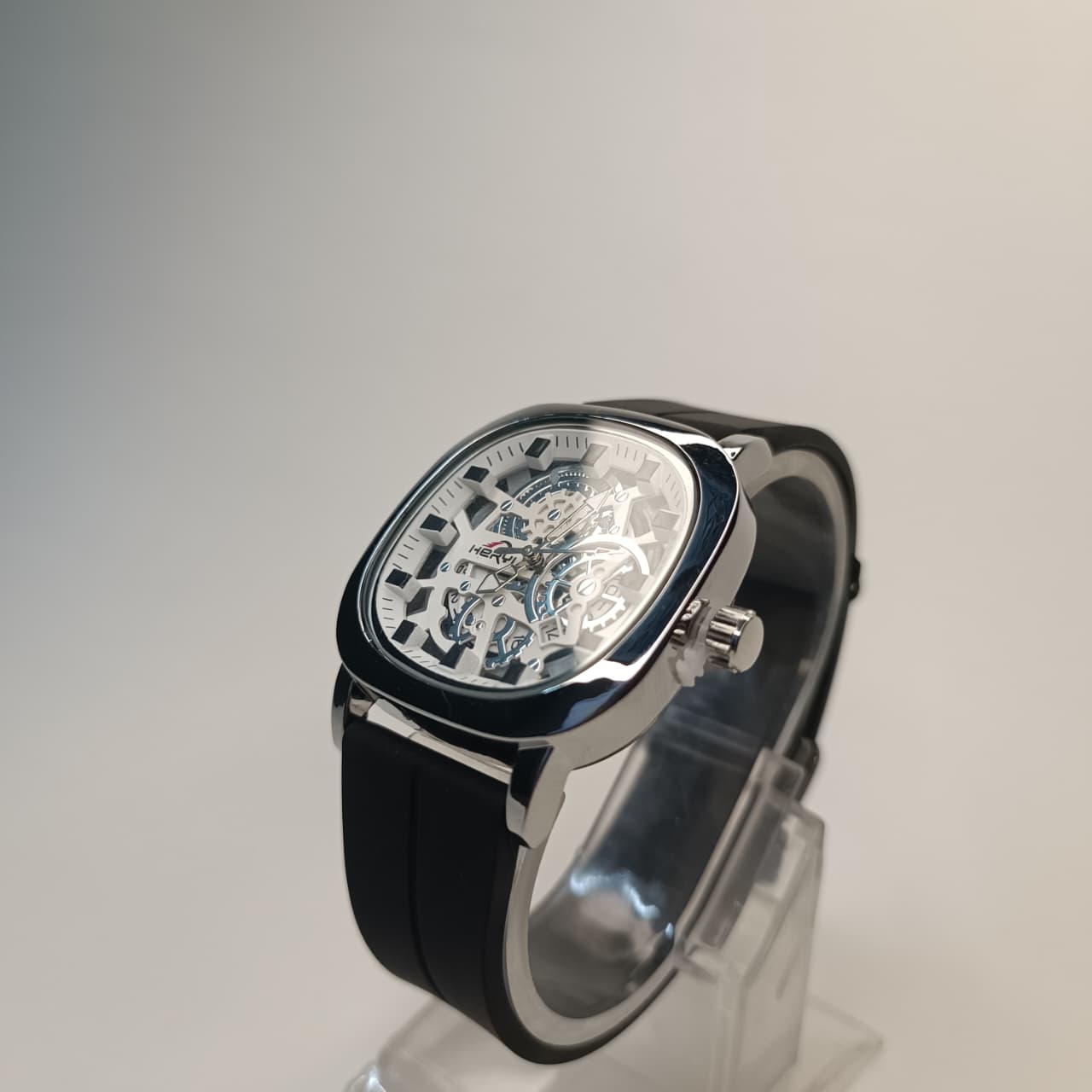 Attixo watches in pakistan